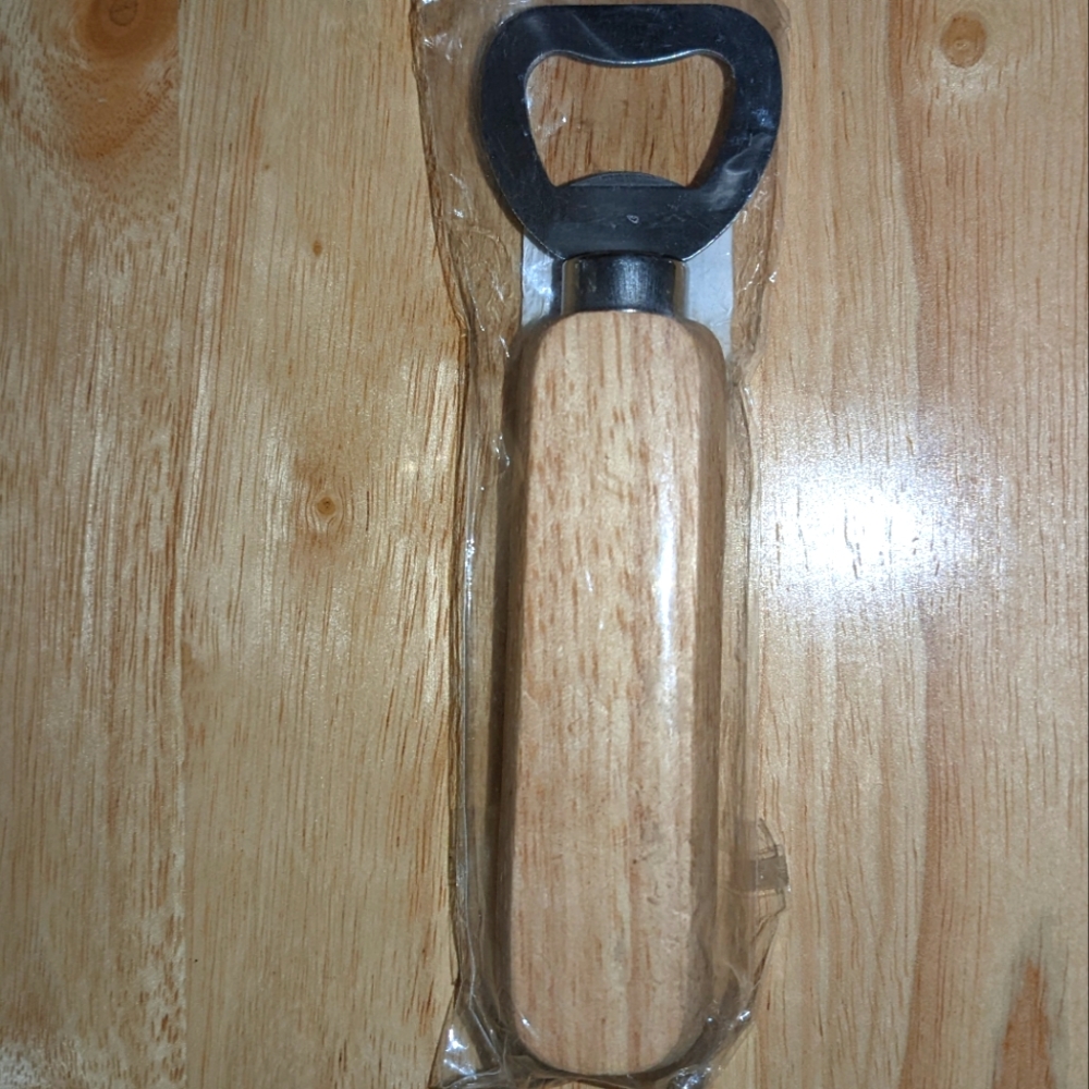 Bottle Opener Wooden Handel